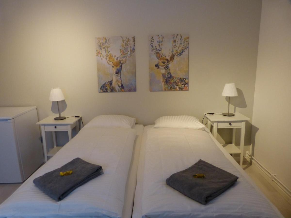 Sangis Motell Och Camping Bagian luar foto